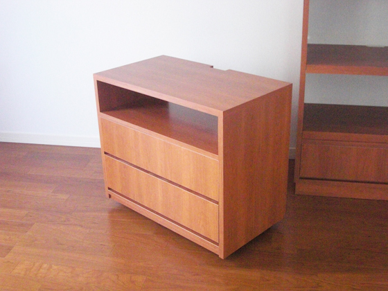 壁面吊り戸棚とテレビ台家具制作例4